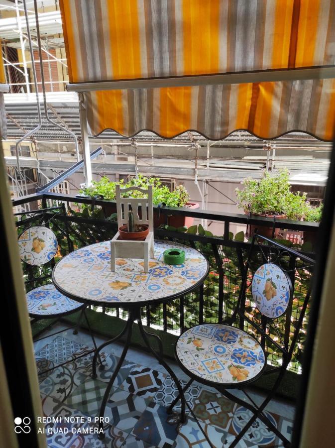 A&C Sweethome Napoli Bagian luar foto