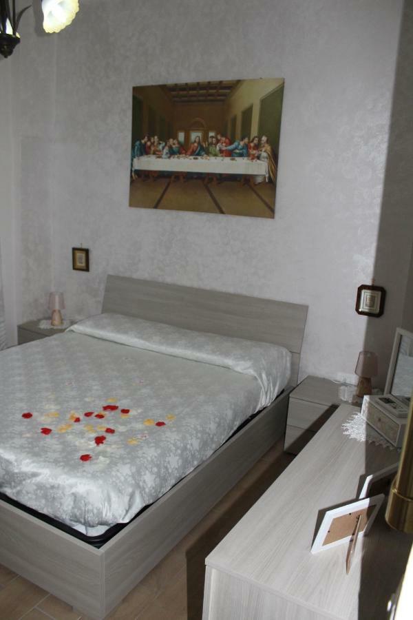 A&C Sweethome Napoli Bagian luar foto